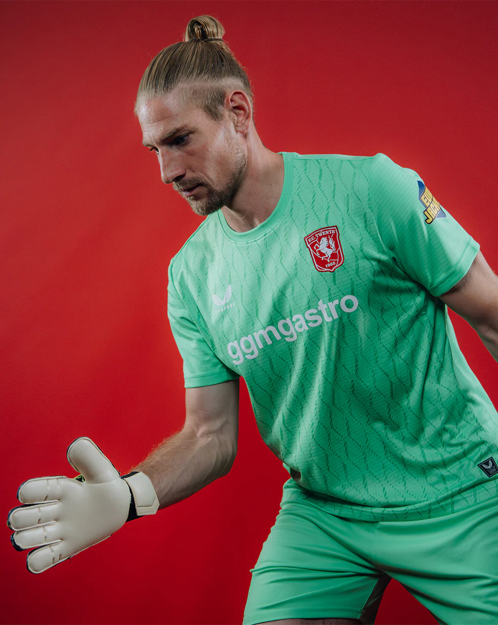 FC TWENTE KEEPERSSHIRT 25/26 - MANNEN - GROEN - Image 2